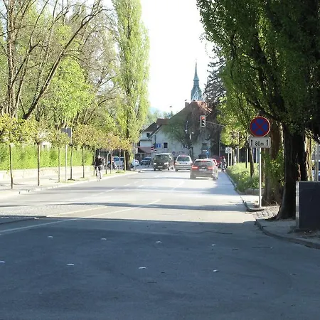 Nuk * Ljubljana